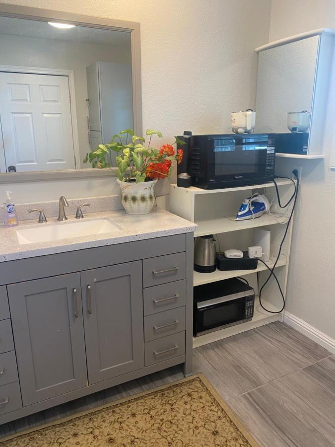 Private Room In Los Angeles With Ac, Strong Wifi, Smart Tv, Work Desk Near Sofi Stadium Exterior foto