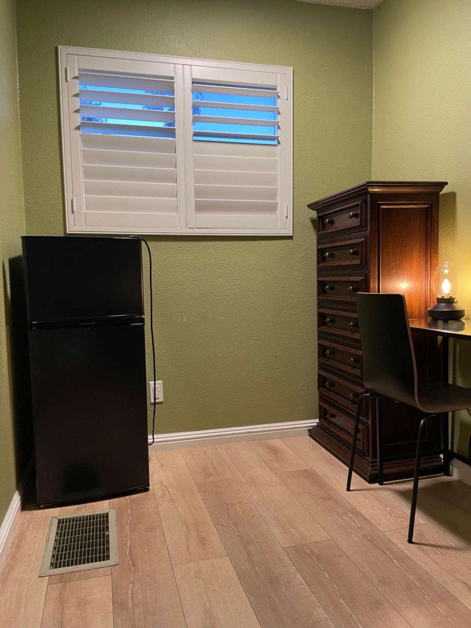 Private Room In Los Angeles With Ac, Strong Wifi, Smart Tv, Work Desk Near Sofi Stadium Exterior foto